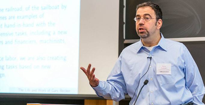 Acemoğlu: Krizin kökleri  yapısal sorunlarda